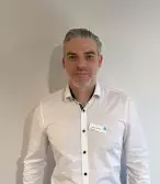 mitarbeiter-cedric-henning